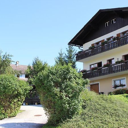 Dreimaderlhaus Apartment Velden am Woerthersee Exterior photo